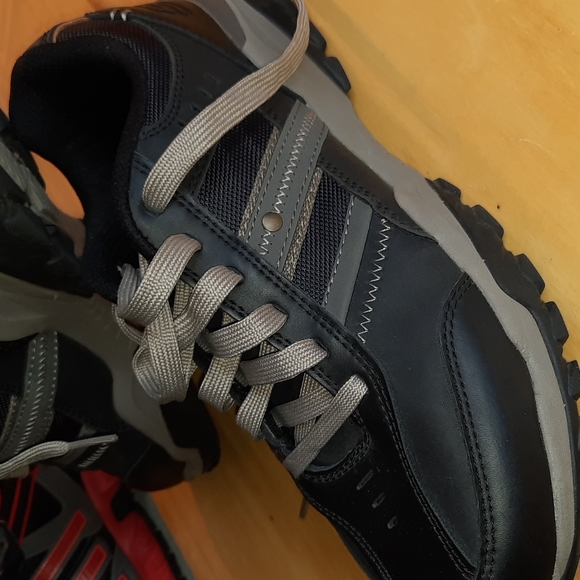 Skechers Hendrick-Delwood Mens Casual Relaxed Fit Athletic Shoe very nice! New! - Picture 4 of 10